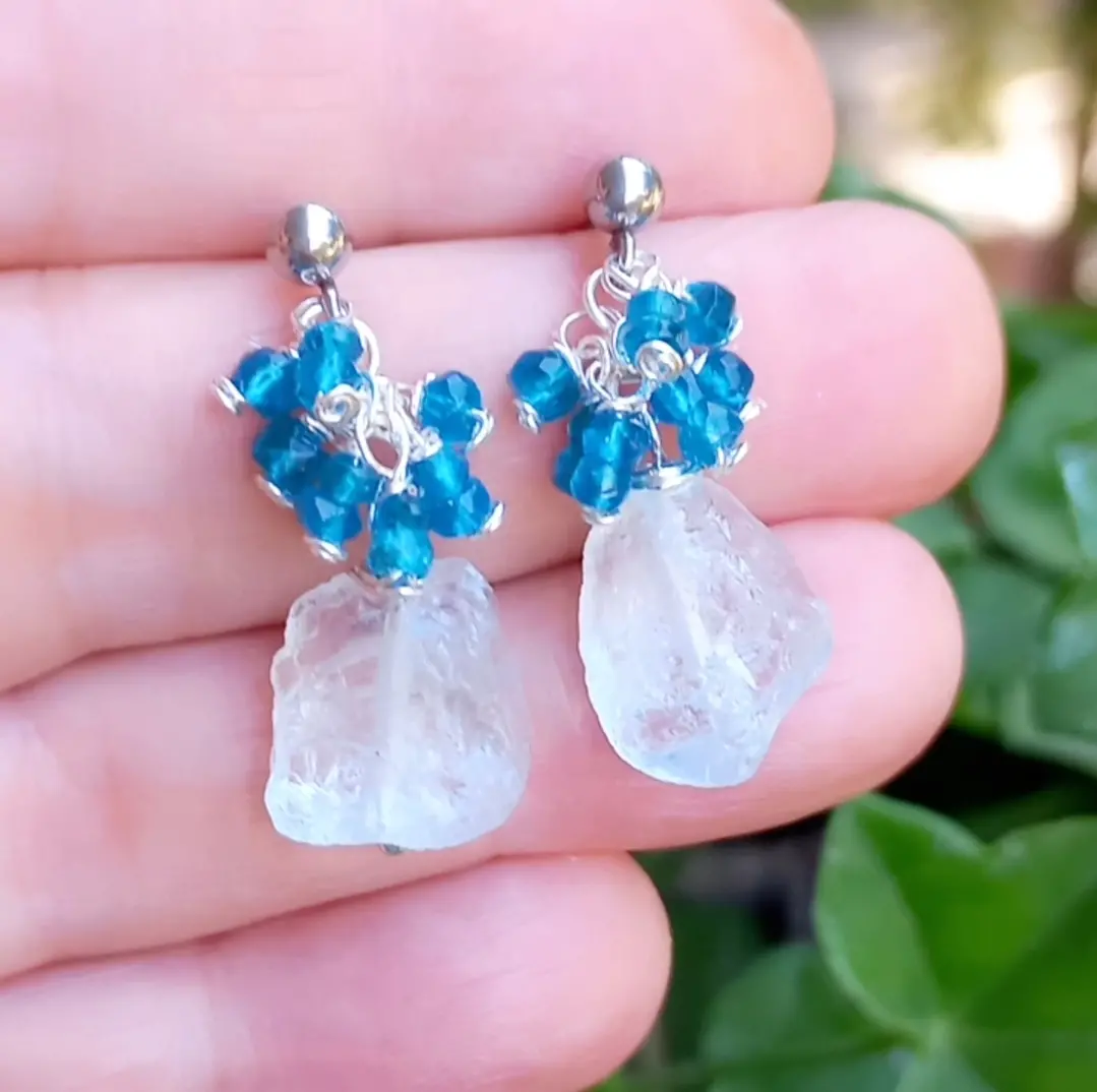 2821 Ham Topaz Apatit el yapımı çelik aparatlı küpe