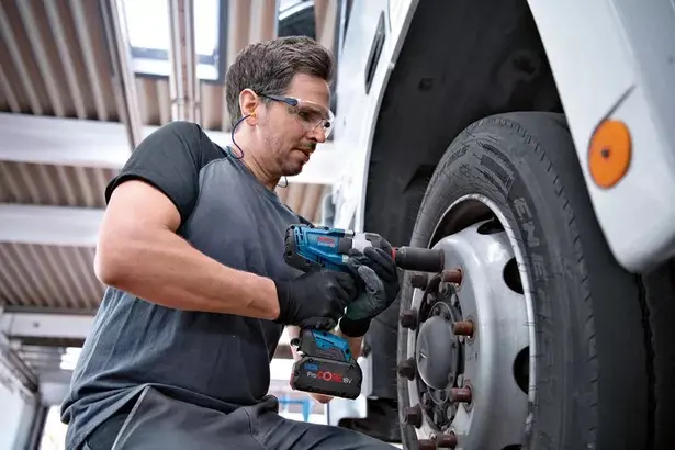 Bosch Professional GDS 18V-1050 H Akülü Darbeli Somun Sıkma-21