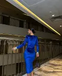 Kadın Bisiklet Yaka Vatkalı Manşet Detay Kadife Kumaş Midi Boy Elbise-4