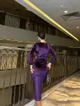 Kadın Bisiklet Yaka Vatkalı Manşet Detay Kadife Kumaş Midi Boy Elbise-4
