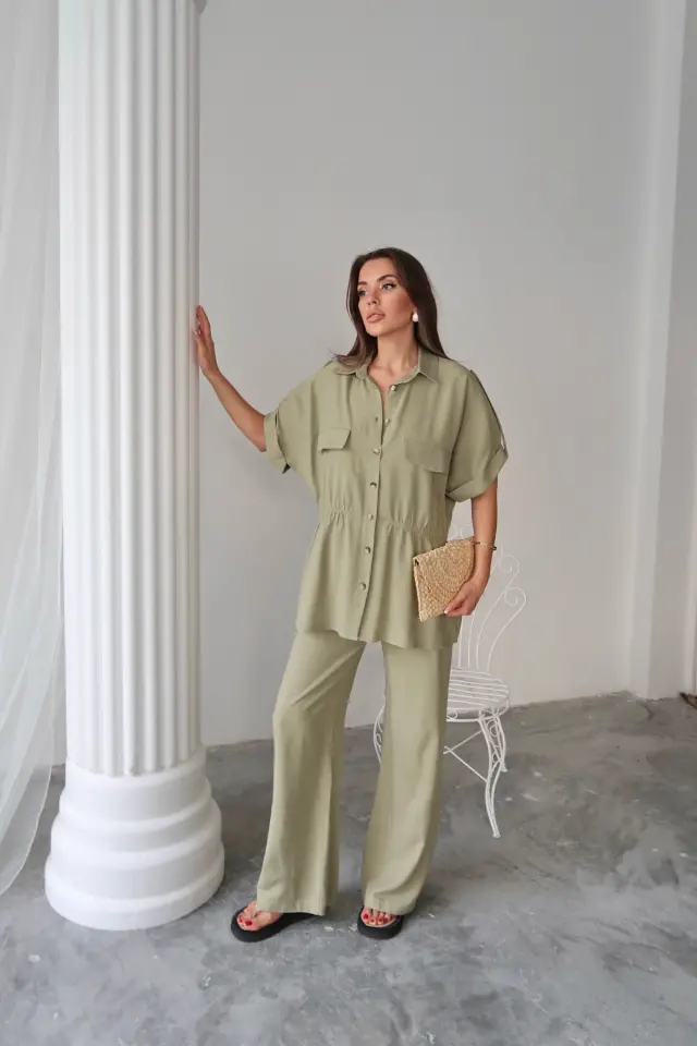 KETEN BELDEN BÜZGÜ DETAYLI GÖMLEK - PANTOLON TAKIM - Yeşil-1 KETEN BELDEN BÜZGÜ DETAYLI GÖMLEK - PANTOLON TAKIM - Yeşil-1