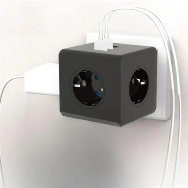 Isıya Dayanıklı Termal Akım Korumalı ve Çocuk Korumalı 3 Priz Girişli 3 USB Girişli Küp Priz (4745)
