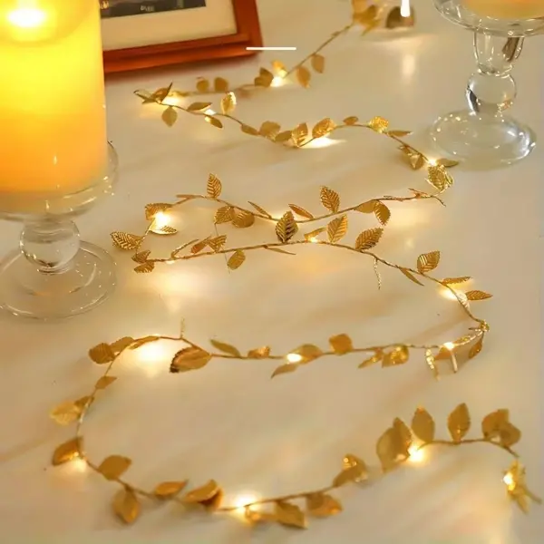 3 Metre Yaldızlı Gold LED Işık – Dekoratif Ortam ve Yılbaşı Aydınlatması (4745)