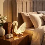 Kuğu Model Kristal LED Masa Lambası – Dokunmatik, 3 Renk Işık Modlu, Şarjlı Mini Dekoratif Gece Lambası (4745)-4