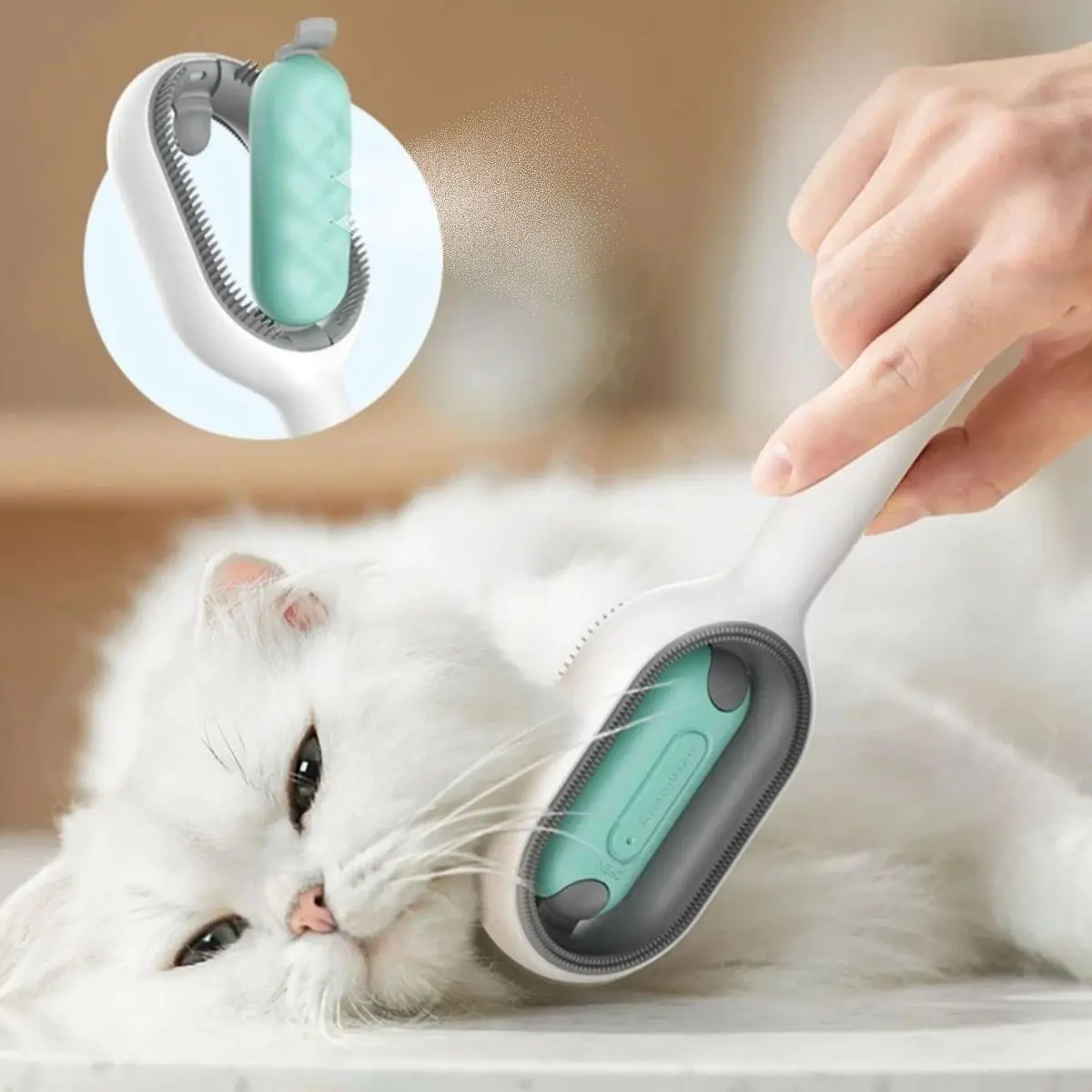 Su Hazneli Kedi ve Köpek Tüyü Toplamama Fırçası Su Hazneli Pet Tarağı (4745)
