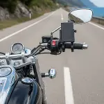 Evrensel Motosiklet Telefon Tutucu – Kaymaz, Kilitlenebilir Güvenli Tutuşlu, 360° Ayarlanabilir Gidon Bağlantılı Akıllı Telefon Aparatı (4745)-4