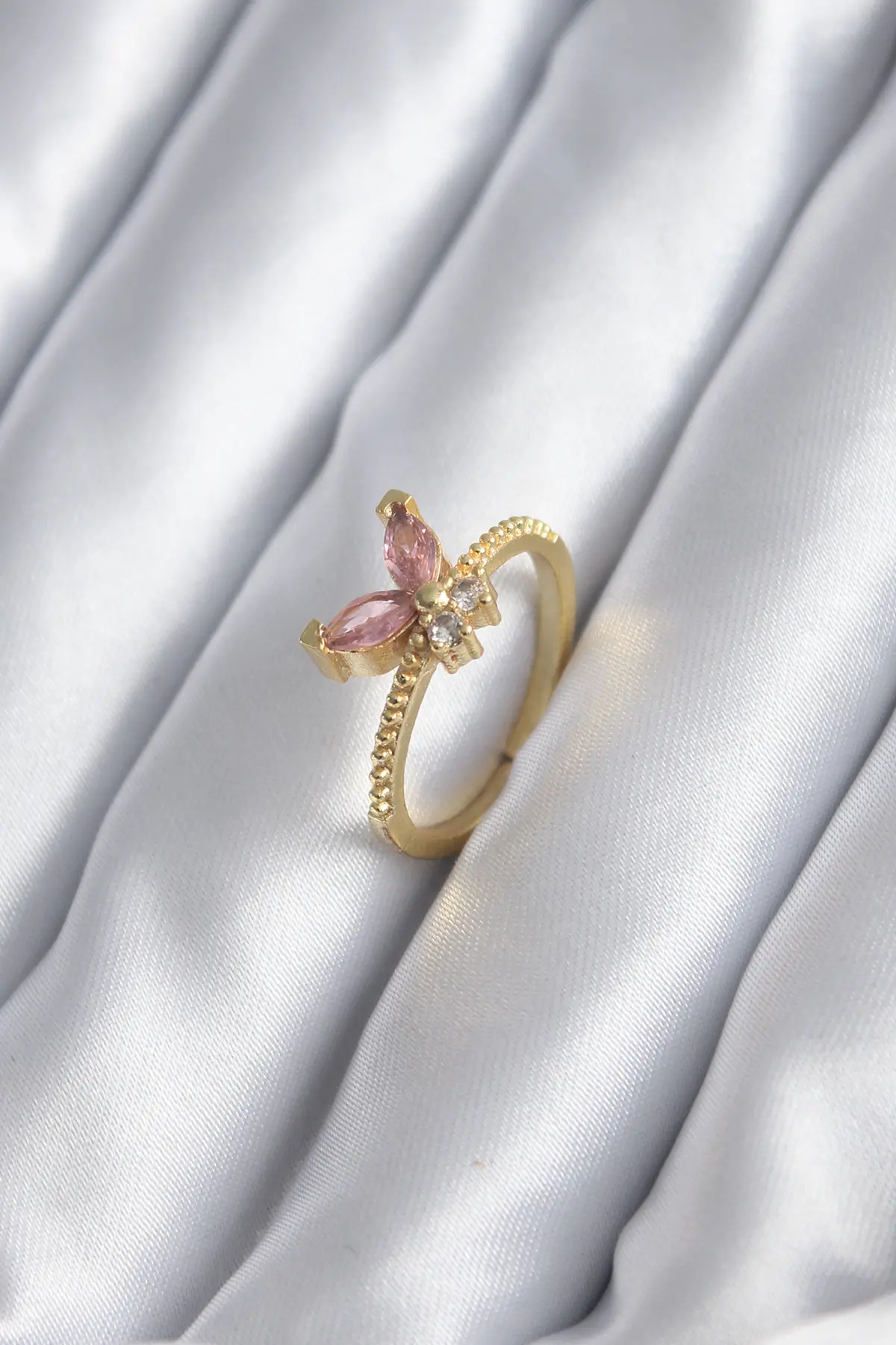 Gold Renk Pembe Zirkon Taşlı Model Kadın Yüzük TJ-BYK2842