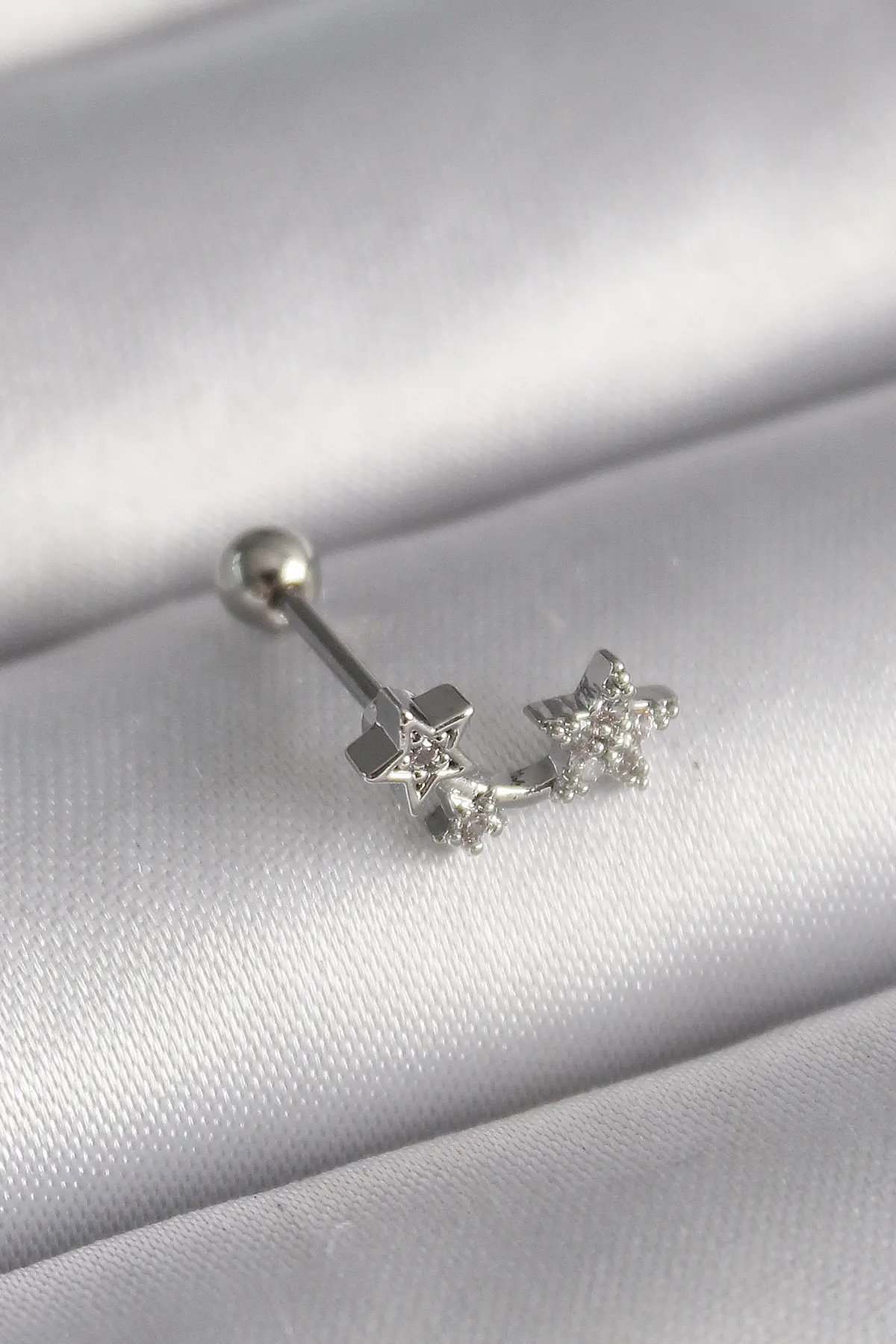 316L Çelik Gümüş Renk Zirkon Taşlı Yıldız Tragus Piercing TJ-PR1245