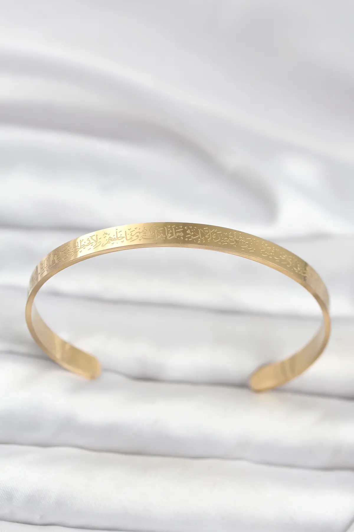 316L Çelik Gold Renk Ayetel Kürsi Yazılı Bileklik TJ-BB8370