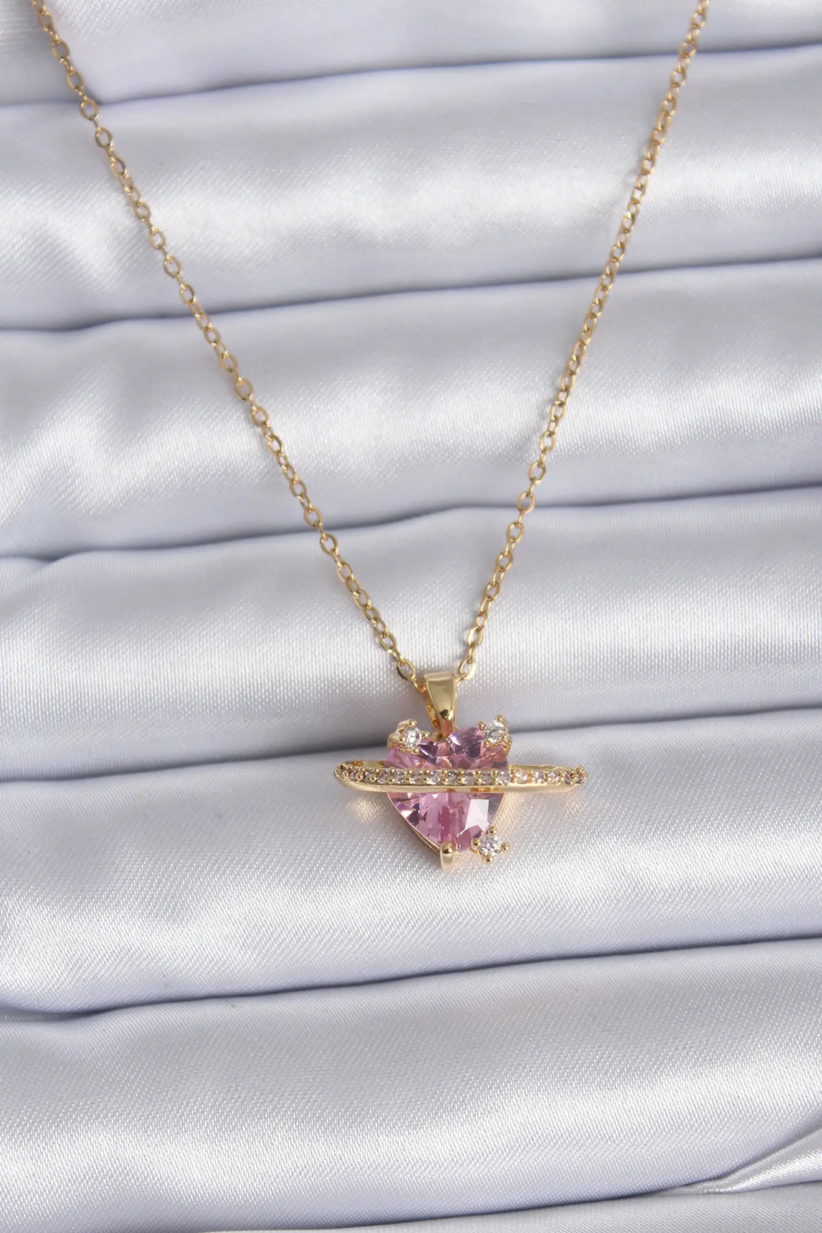 316L Çelik Gold Renk Zincir Pembe Kristal Kalp Model Zirkon Taş Detay Kadın Kolye TJ-BKO7747