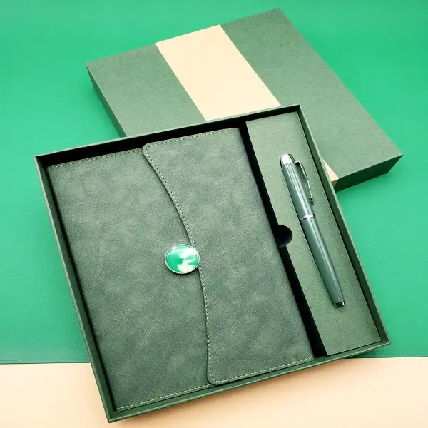 Özel Kutulu Deri Defter Ve Roller Kalem Seti Yeşil