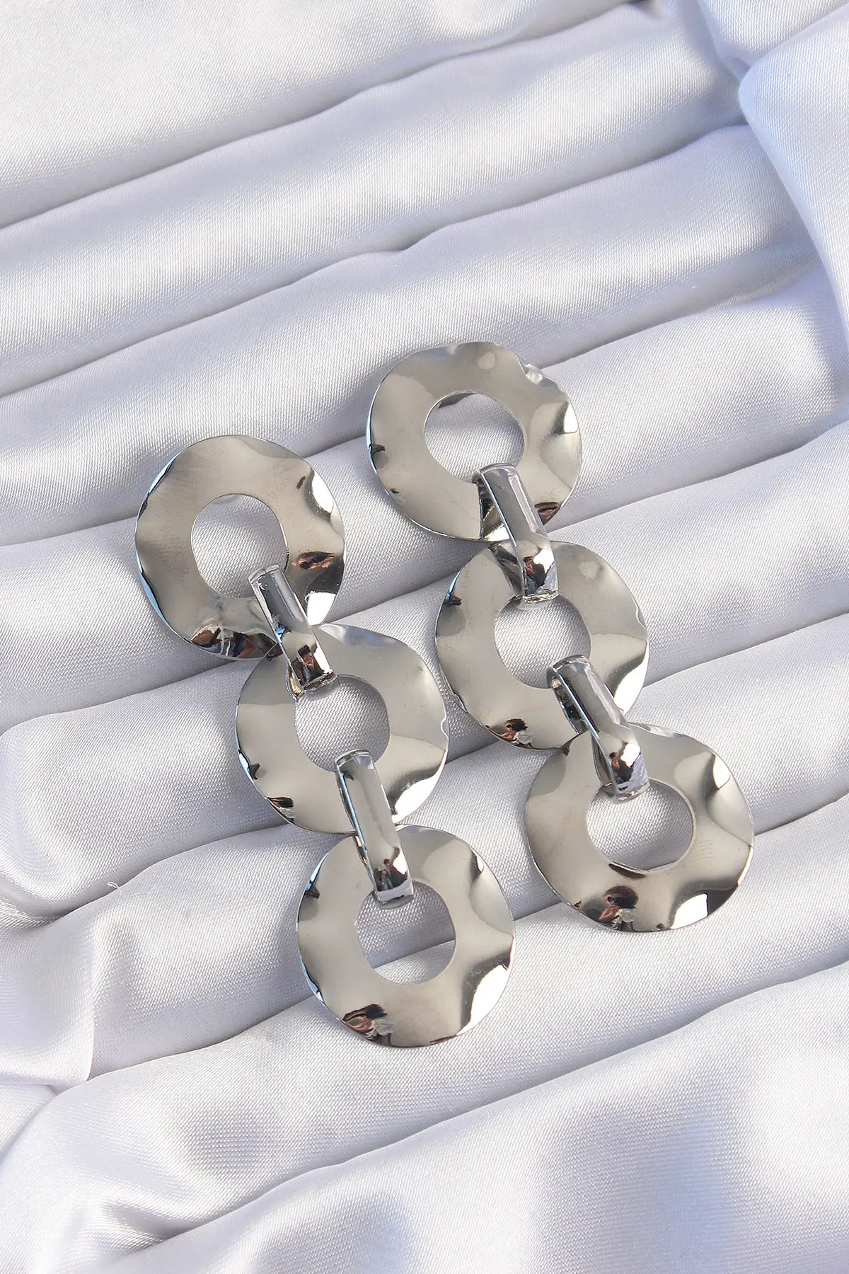 Pirinç Gümüş Renk Oval Ayna Model Sallantılı Küpe TJ-BKP9251