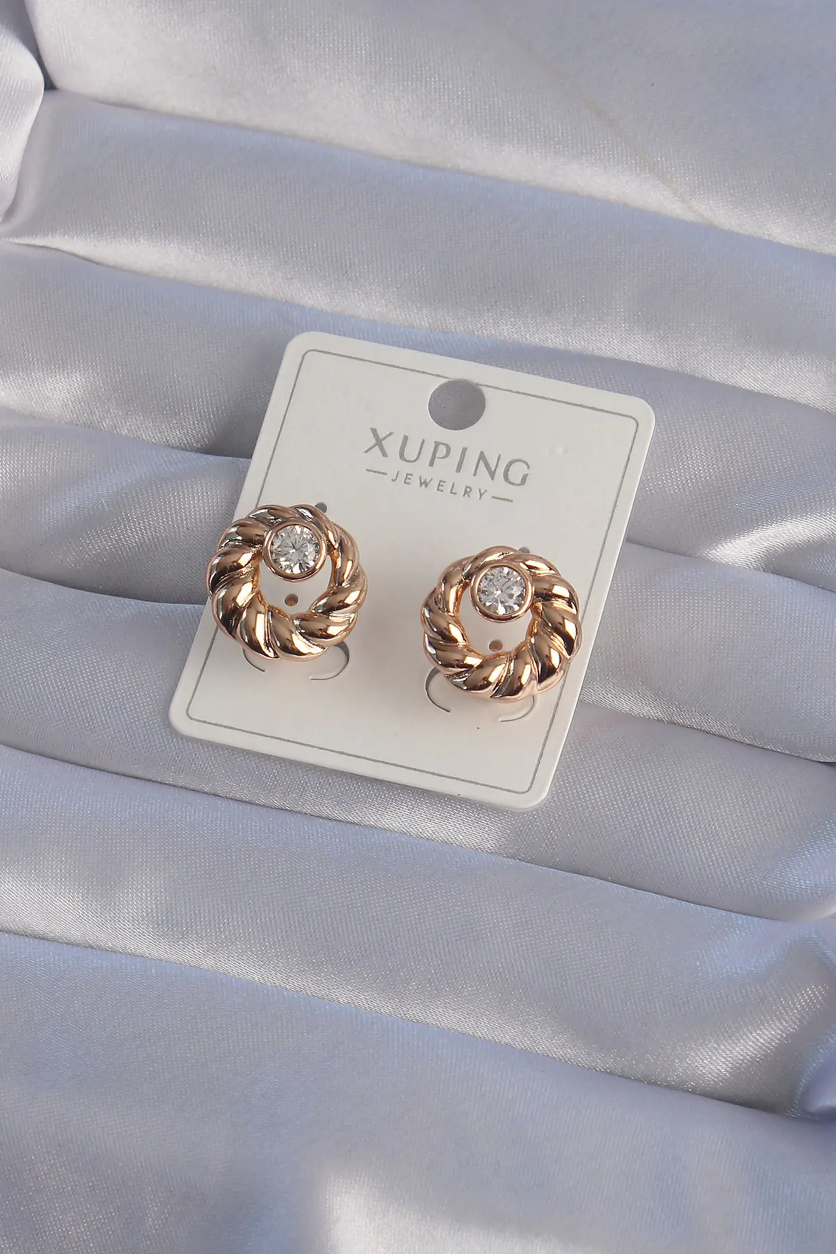 XUPİNG Rose Renk Oval Zirkon Taşlı Burgu Model Küpe TJ-BKP9361