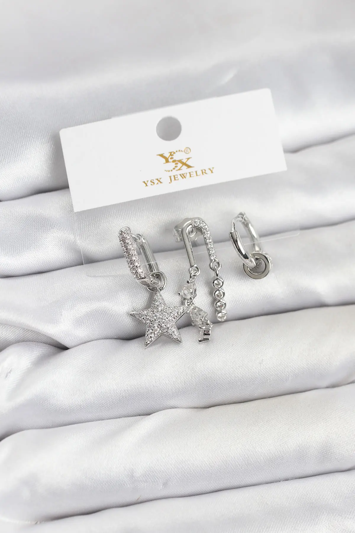 Pirinç Gümüş Renk Zirkon Taşlı Yıldız Vintage Model YSX Trio Küpe Seti TJ-BKP11563