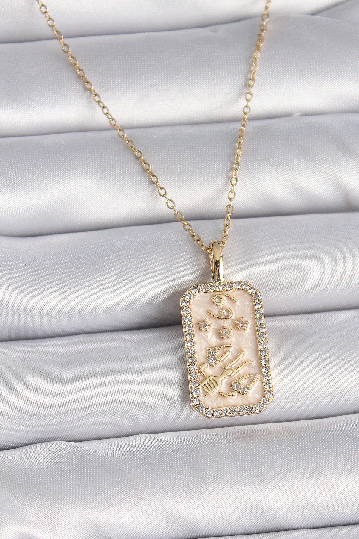 316L Çelik Gold Renk Zincir Burcu Zirkon Taşlı Kadın Kolye TJ-BKO9467