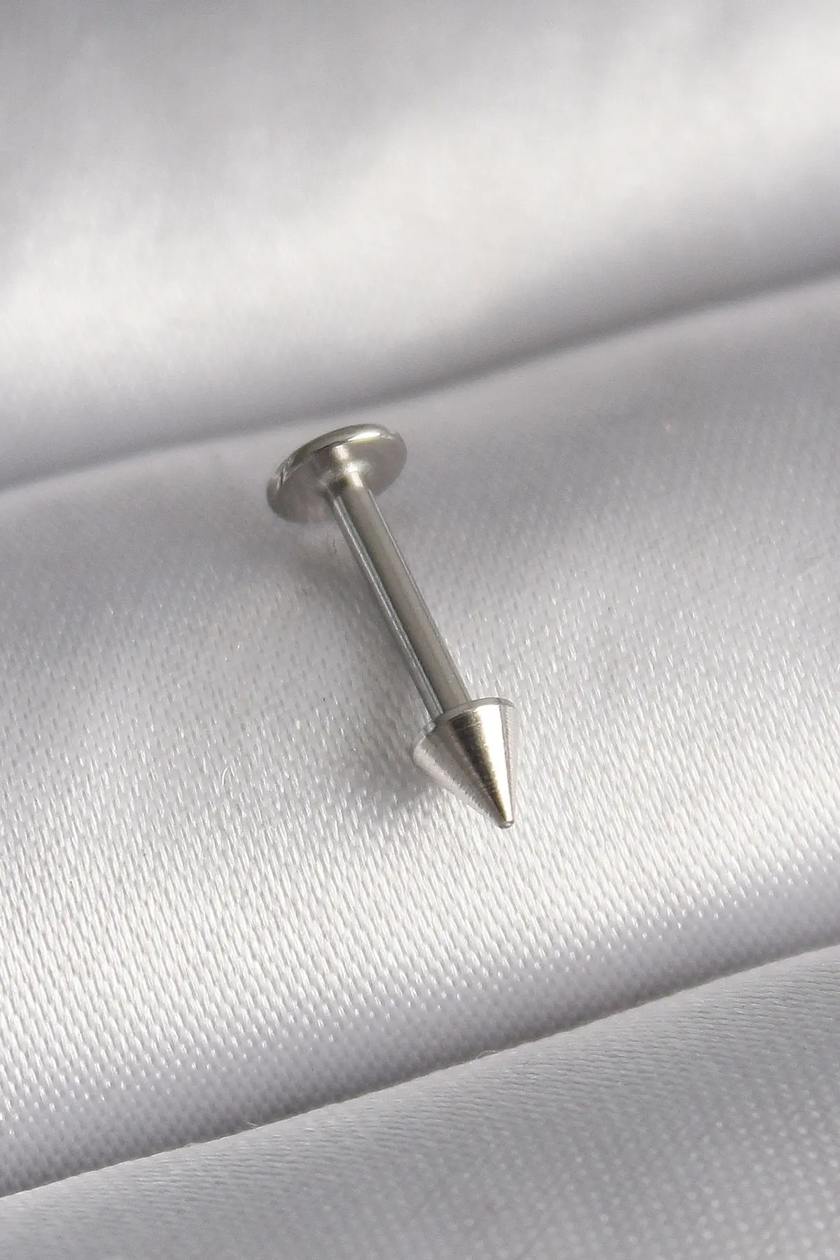 316L Çelik Gümüş Renk Çivi Model Piercing TJ-PR1373