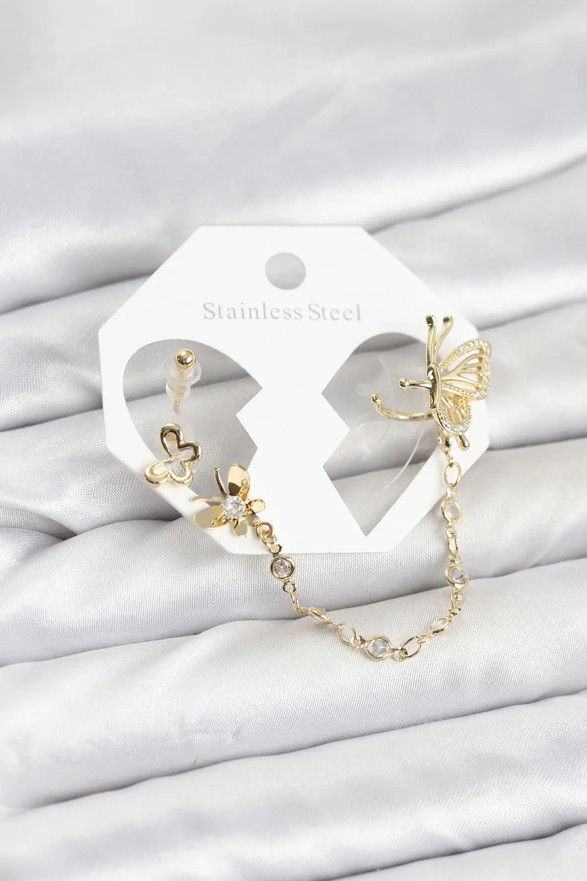 Kelebekli Model Pirinç Gold Renk Zincir Bağlantılı Ear Cuff Küpe Seti TJ-BKP11544