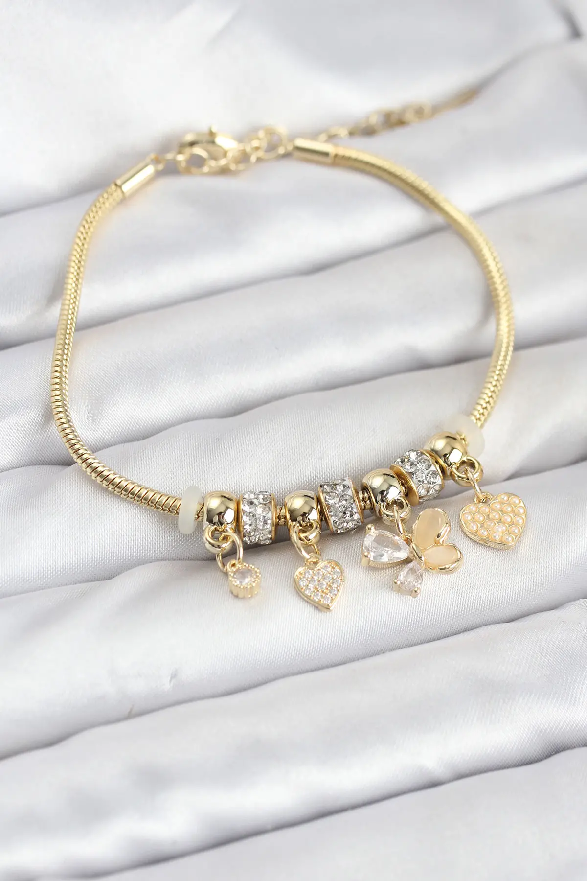 Charmlı Gold Renk Kadın Bileklik - TJ-BB8219