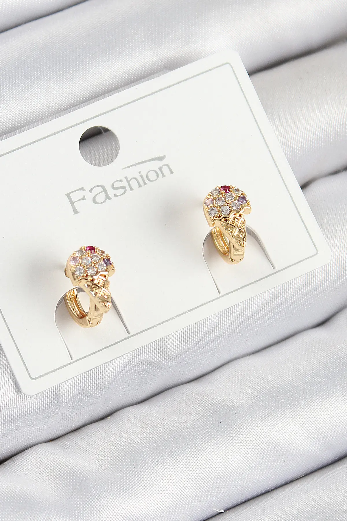 Pirinç Zirkon Taşlı Dondurma Model Gold Renk Çocuk Küpe TJ-BKP11201