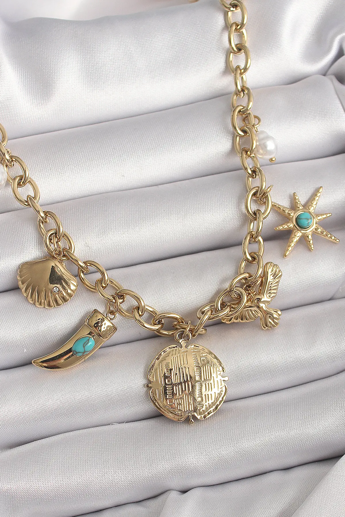 316L Çelik Gold Renk Zincir Sallantılı Çoklu Figür Model Kadın Kolye TJ-BKO9849