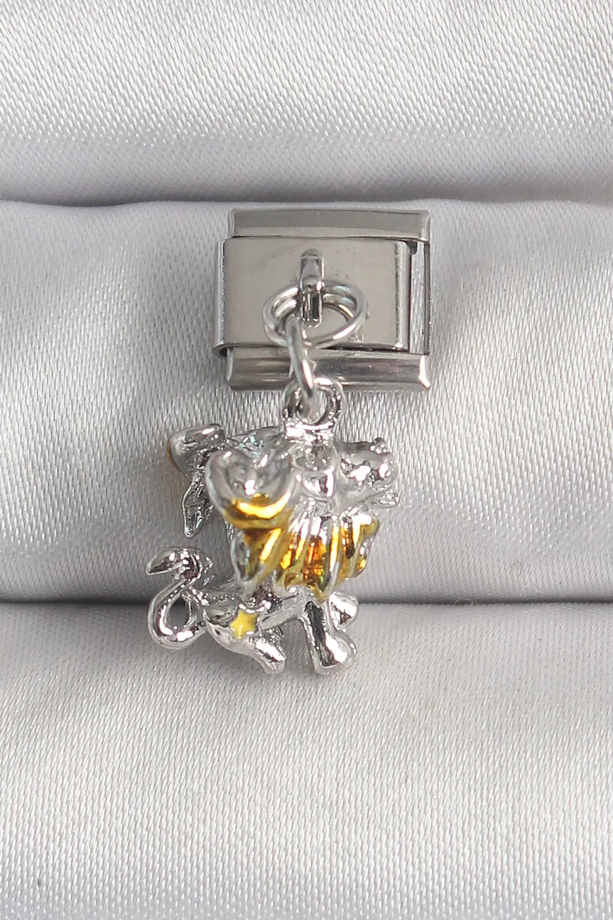 316L Çelik Gümüş Renk Sallantı Aslan Model Nomination Charm TJ-BC1377