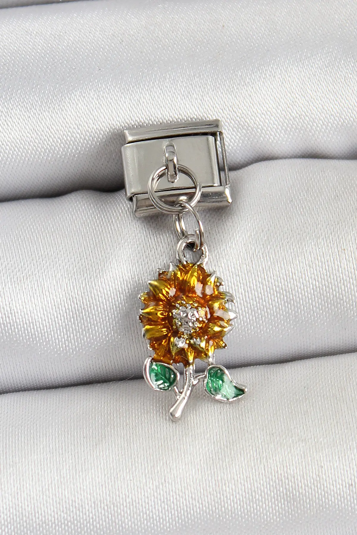316L Çelik Sallantılı Ayçiçeği Model Gümüş Renk Nomination Charm TJ-BC1448
