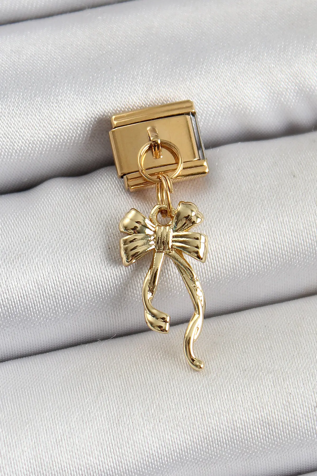 316L Çelik Sallantılı Uzun Fiyonk Model Gold Renk Nomination Charm TJ-BC1403