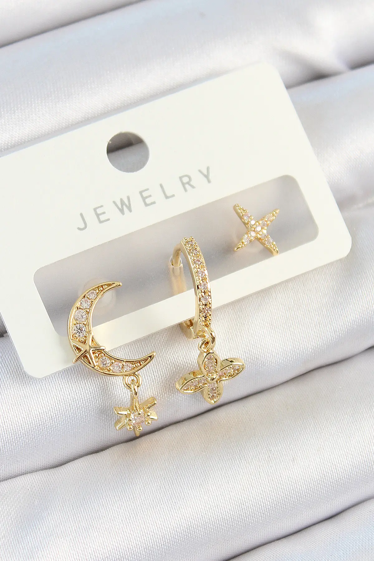 Pirinç Zirkon Taşlı Çiçek Ve Ay Model Gold Renk 3'lü Çift Kadın Küpe Set TJ-BKP10827