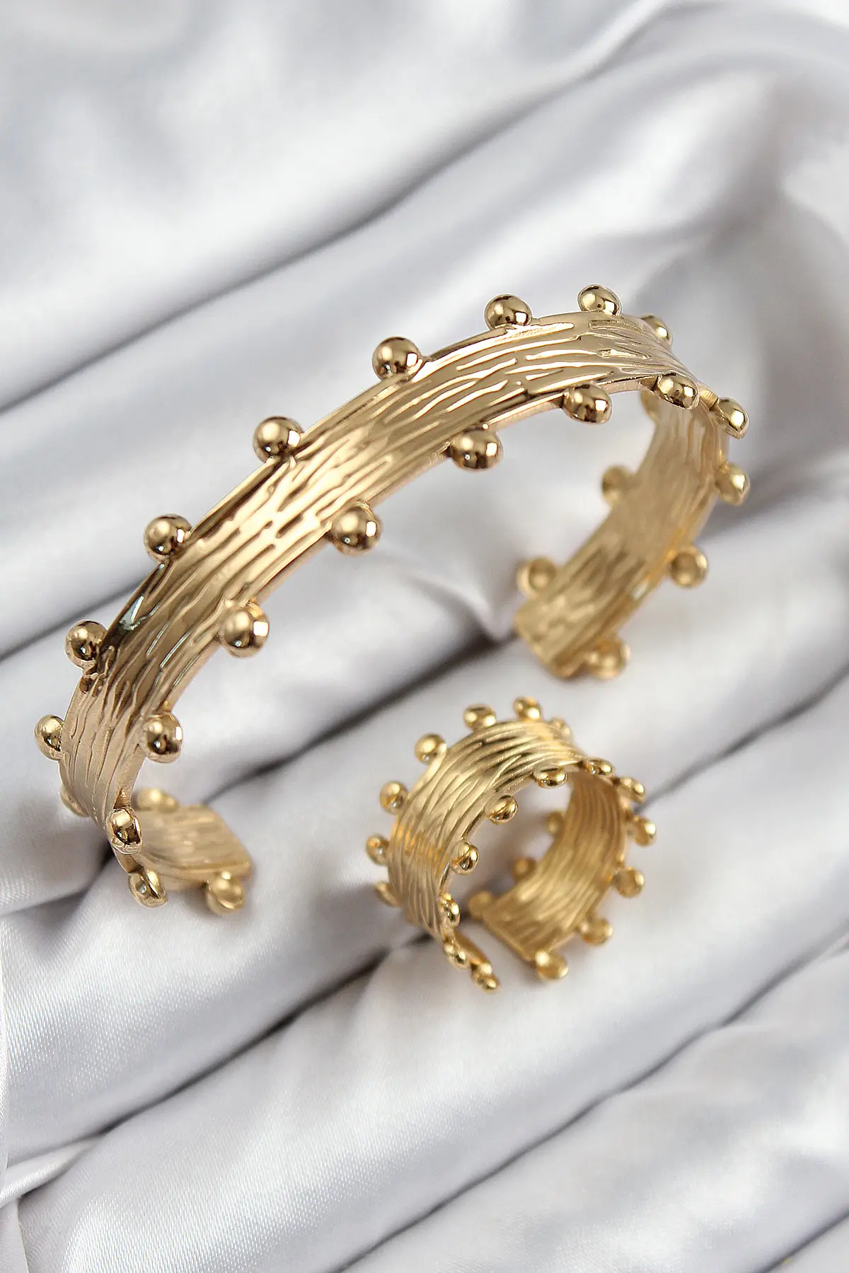 Pirinç Topcuk Model Gold Renk Bileklik Yüzük Set TJ-BB7602