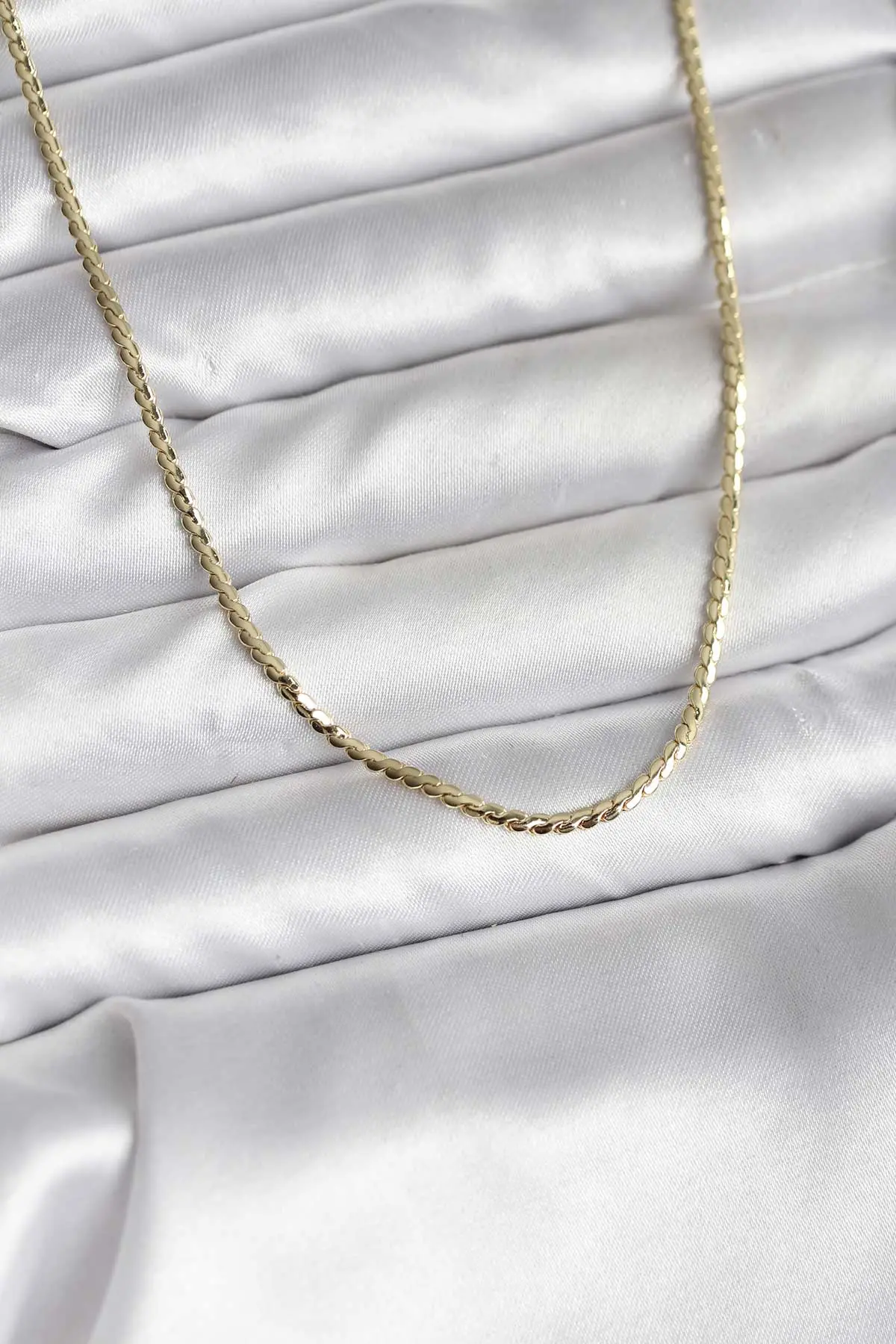 14K Gold Renk Kaplama Ezme Zincir Model CM Kadın Kolye TJ-BKO10733
