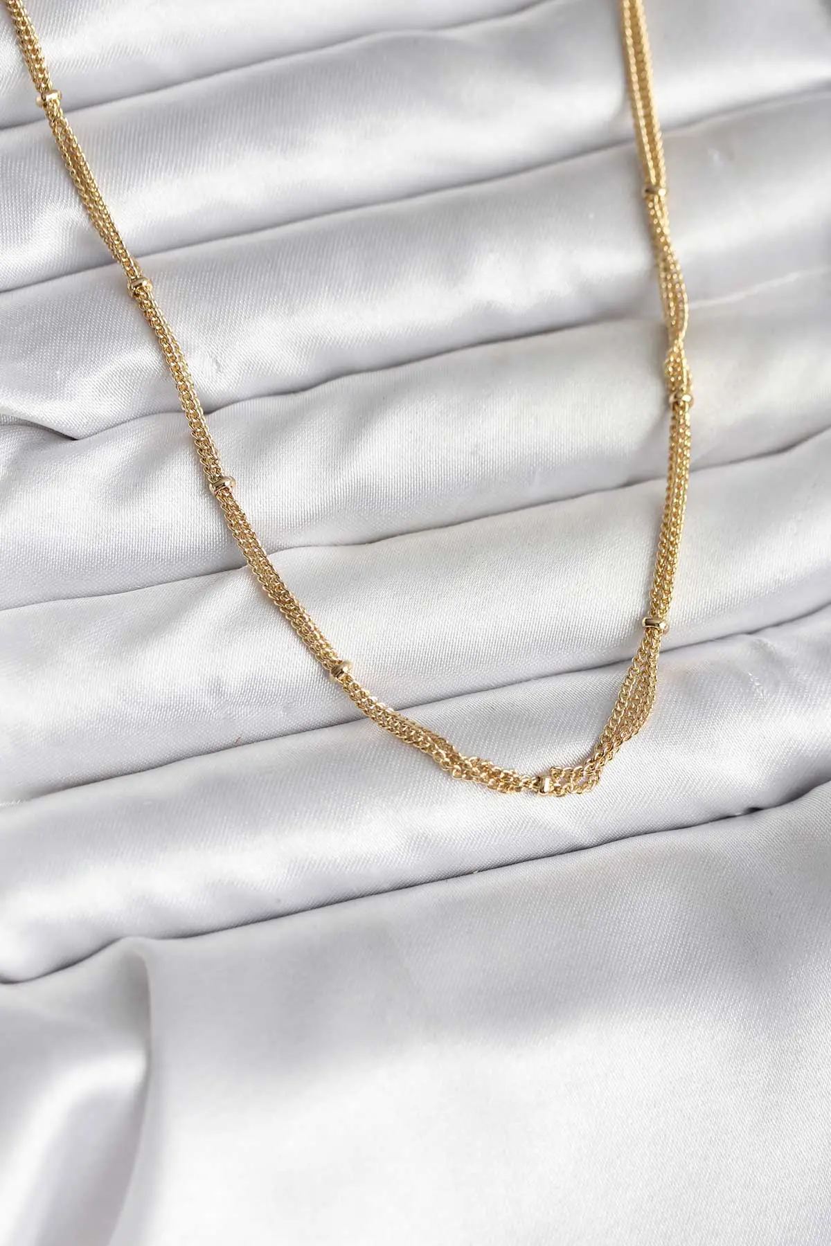 14K Gold Renk Kaplama Topçuk Zincirli Model CM Kadın Kolye TJ-BKO10734