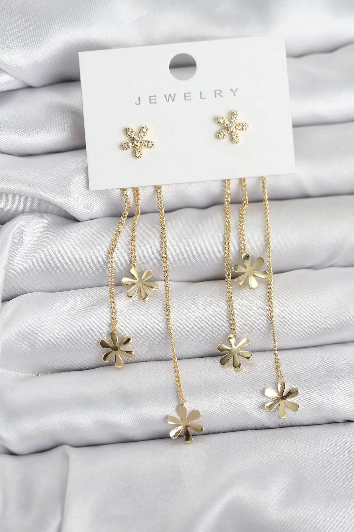Papatya Model Gold Renk Pirinç Sallantılı Kadın Küpe TJ-BKP11467