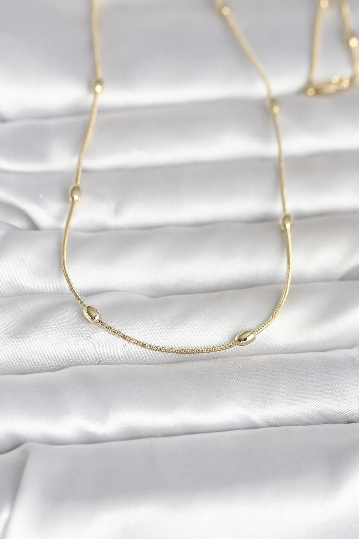 CM 14K Gold Renk Yılan Zincirli Damla Topçuk Model 60 cm Kadın Kolye TJ-BKO10990