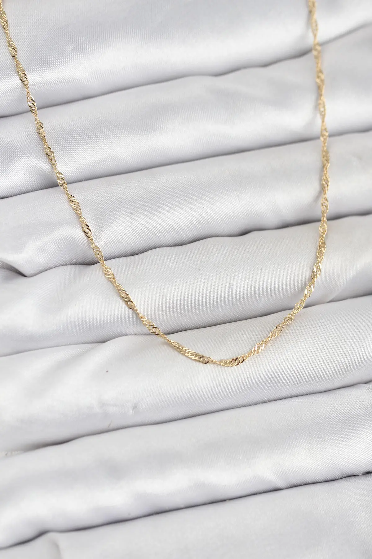 CM 14K Gold Renk Pirinç Ezme Burgu Model Kadın Kolye TJ-BKO10916