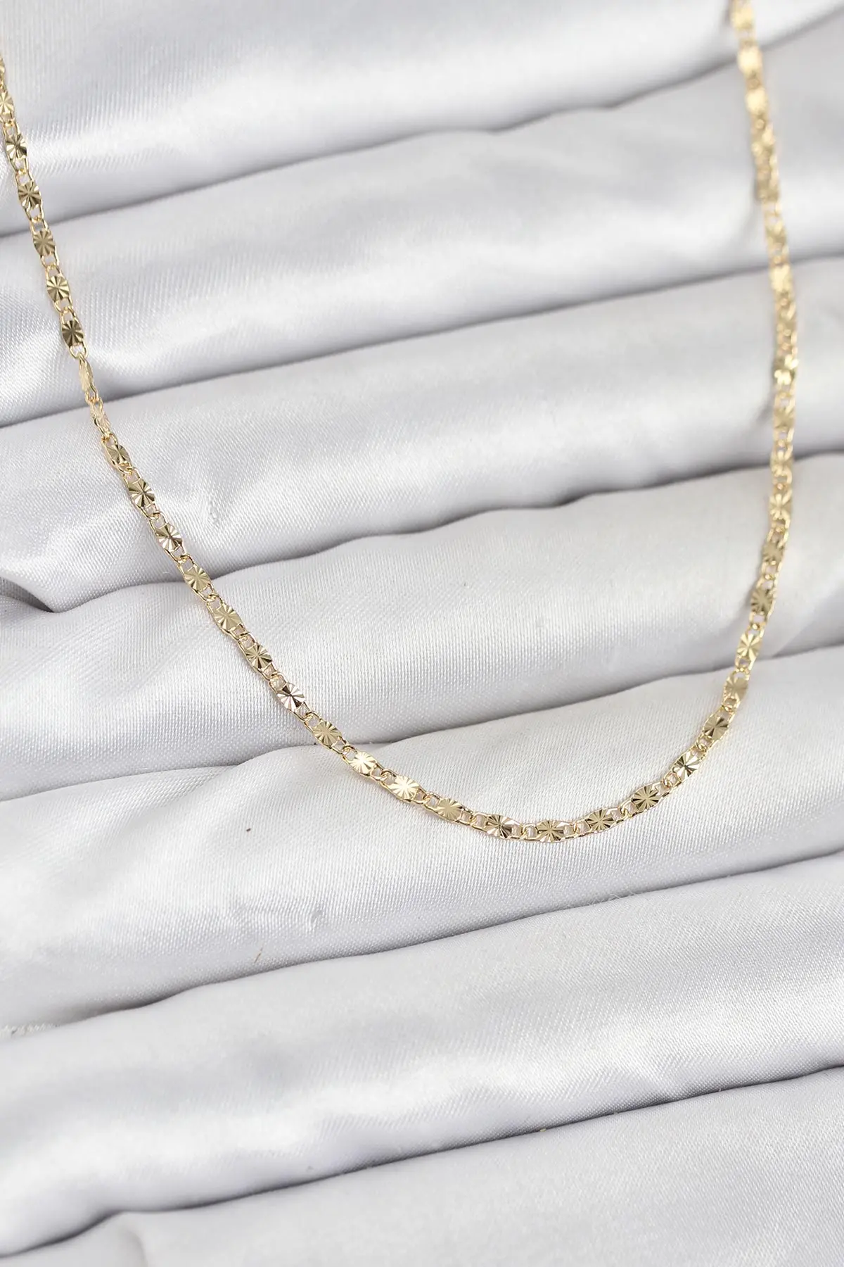 CM 14K Gold Renk İnce Zincirli Kadın Kolye TJ-BKO10926