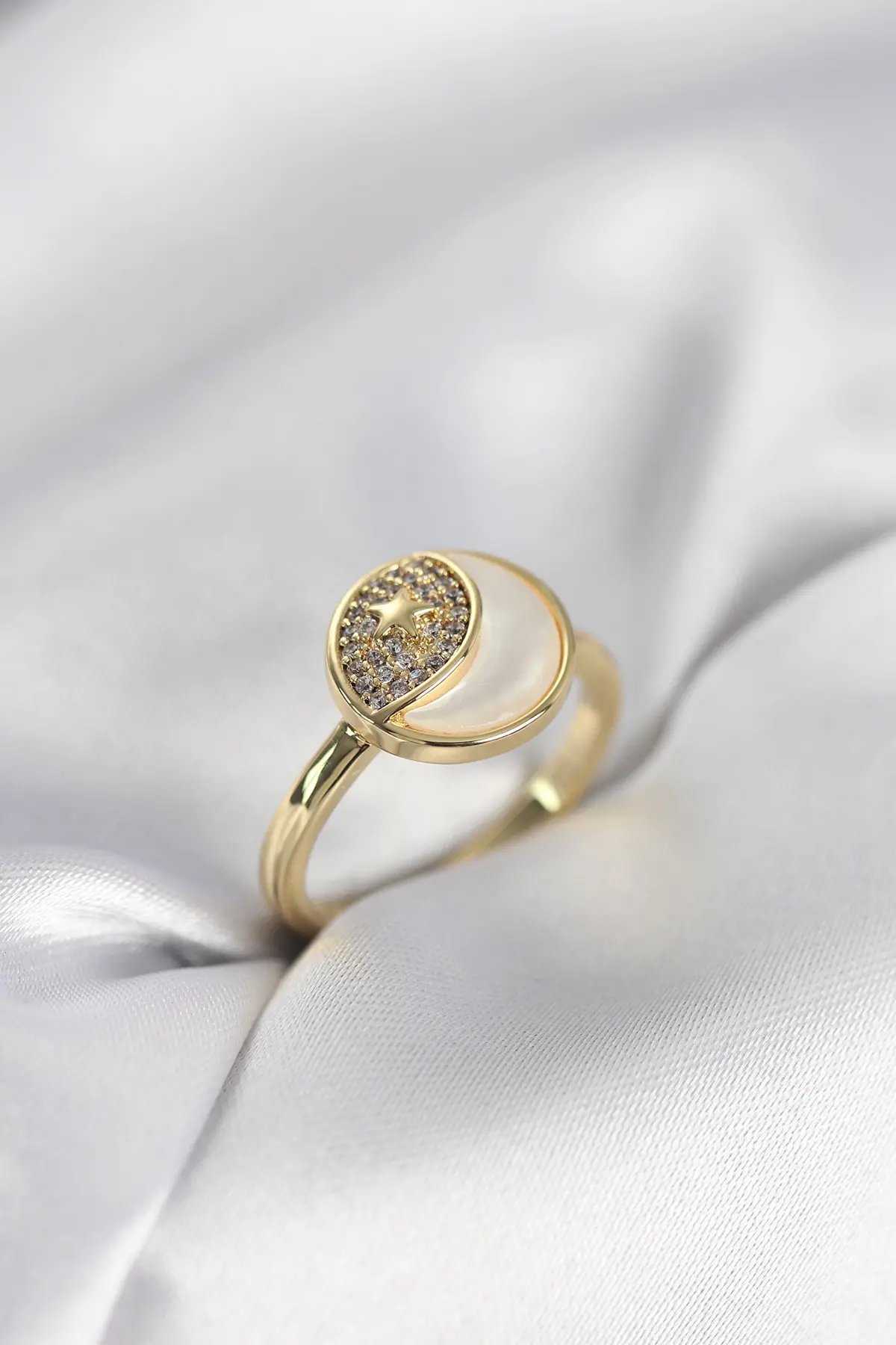 Ay Yıldız Model Gold Renk Zirkon Taşlı Kadın Yüzük TJ-BYK3995