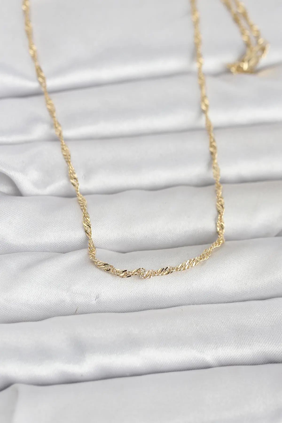 CM 14K Gold Renk Burgu Zincirli 60 cm Kadın Kolye TJ-BKO10955