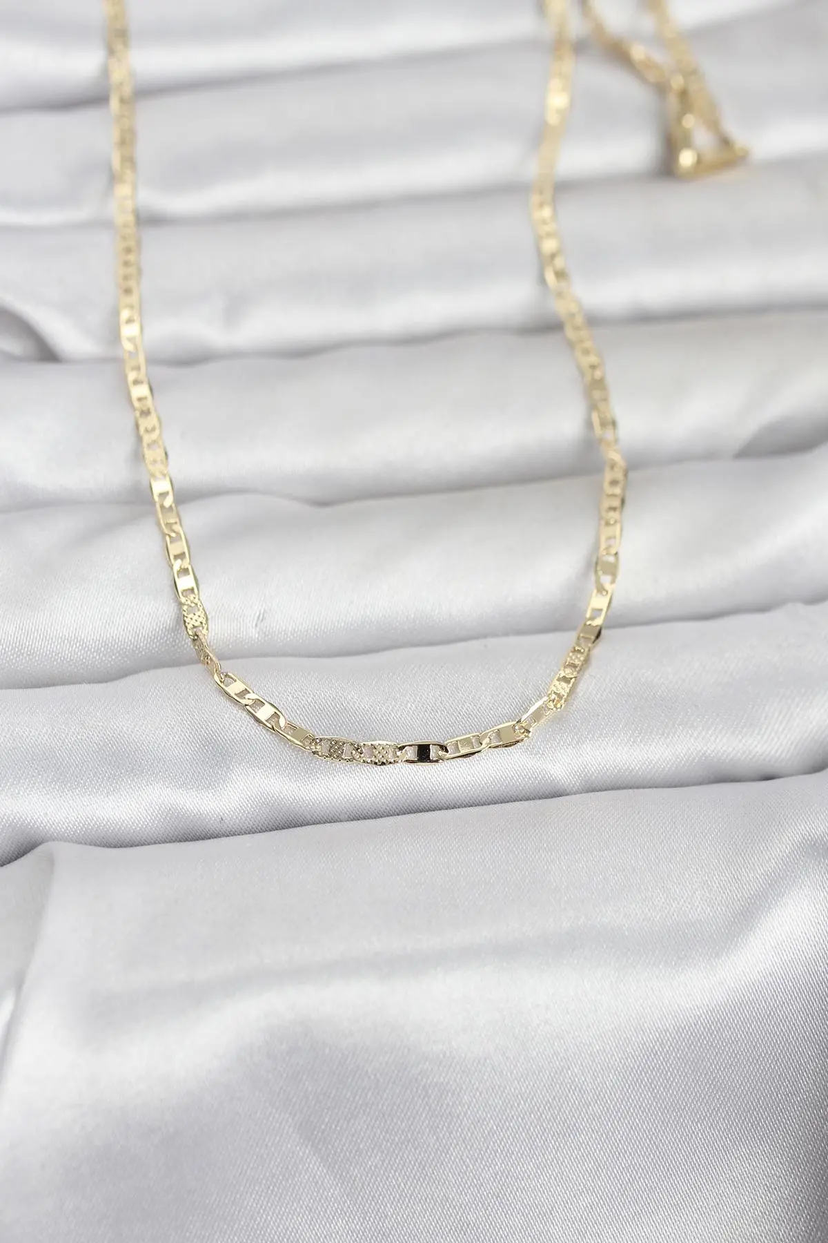 CM 14K Gold Renk Lazerli Yassı Model Zincirli 60 cm Kadın Kolye TJ-BKO10966