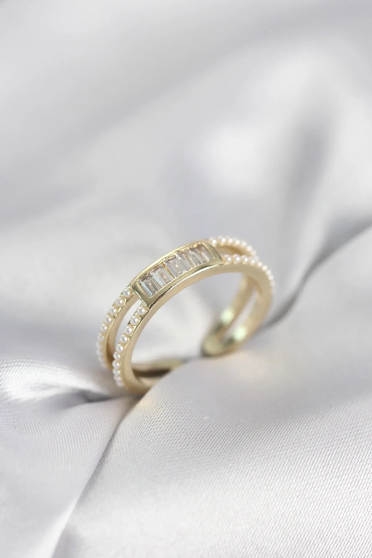 Baget Zirkon Taşlı Gold Renk İncili Kadın Yüzük TJ-BYK4032
