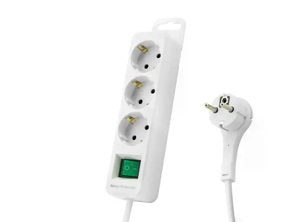 Akım Korumalı Uzatma Kablosu 3 Priz Anahtarlı 306 Joule 3G1.0Mm Tam Bakır 1.5M - Beyaz SPGF03