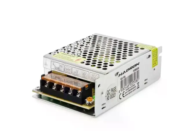 12V 5A 60W Led Ve Kamera Adaptörü - Gümüş B2879