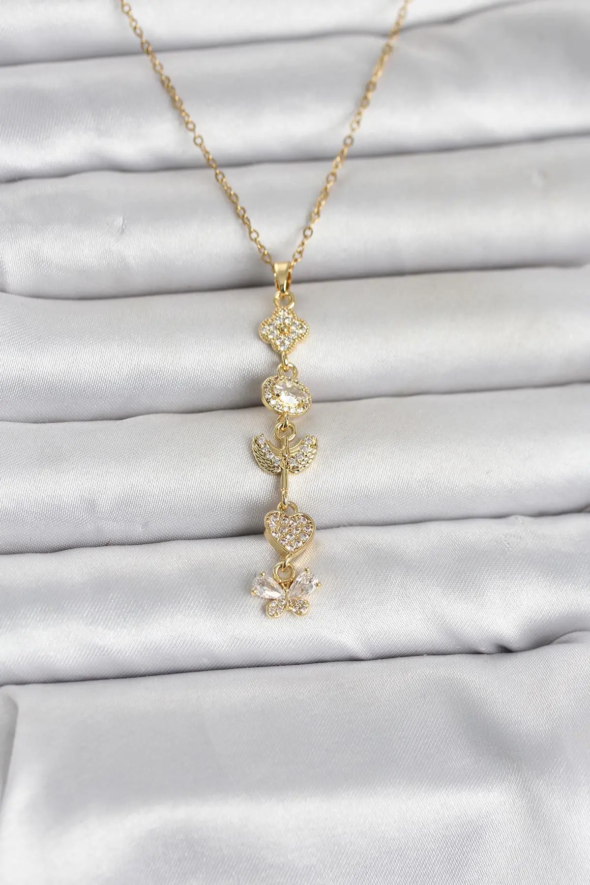 316L Çelik Gold Renk Şans Kolyesi Y Model Zirkon Taşlı Kadın Kolye TJ-BKO11050