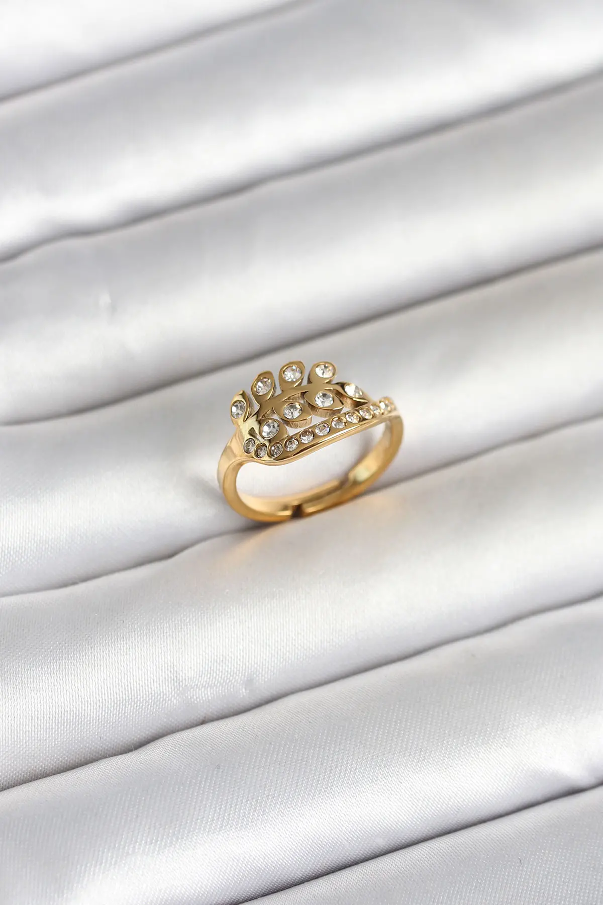 316L Çelik Gold Renk Zirkon Taşlı Kalp Model Kadın Yüzük TJ-BYK4169