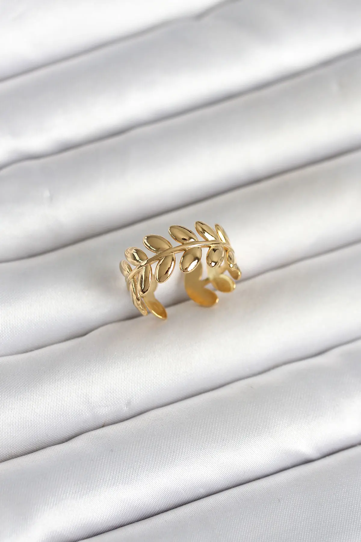 316L Çelik Gold Renk Başak Form Kadın Yüzük TJ-BYK4178