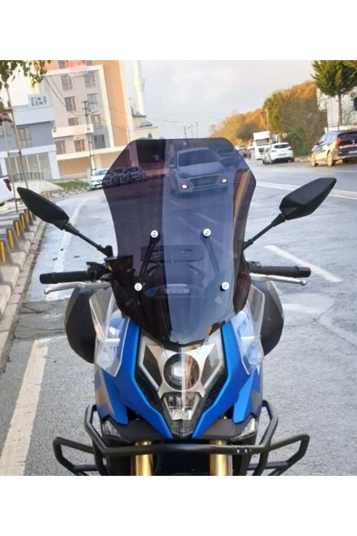 CF Moto 650 MT Ön Cam 2016-2026 Model 56cm Siyah Renkli 4mm YOKTUR