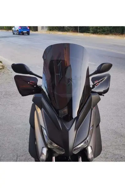 Yamaha Xmax Ön Cam 2014-2017 Model 58cm Siyah Renkli 4mm