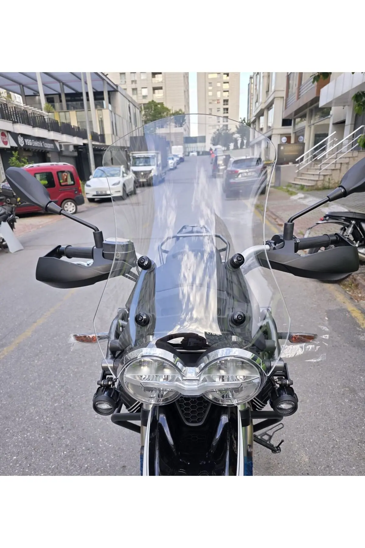 Moto Guzzi V85 Ön Cam 2019-2023 Model 58cm Şeffaf Renkli 4mm