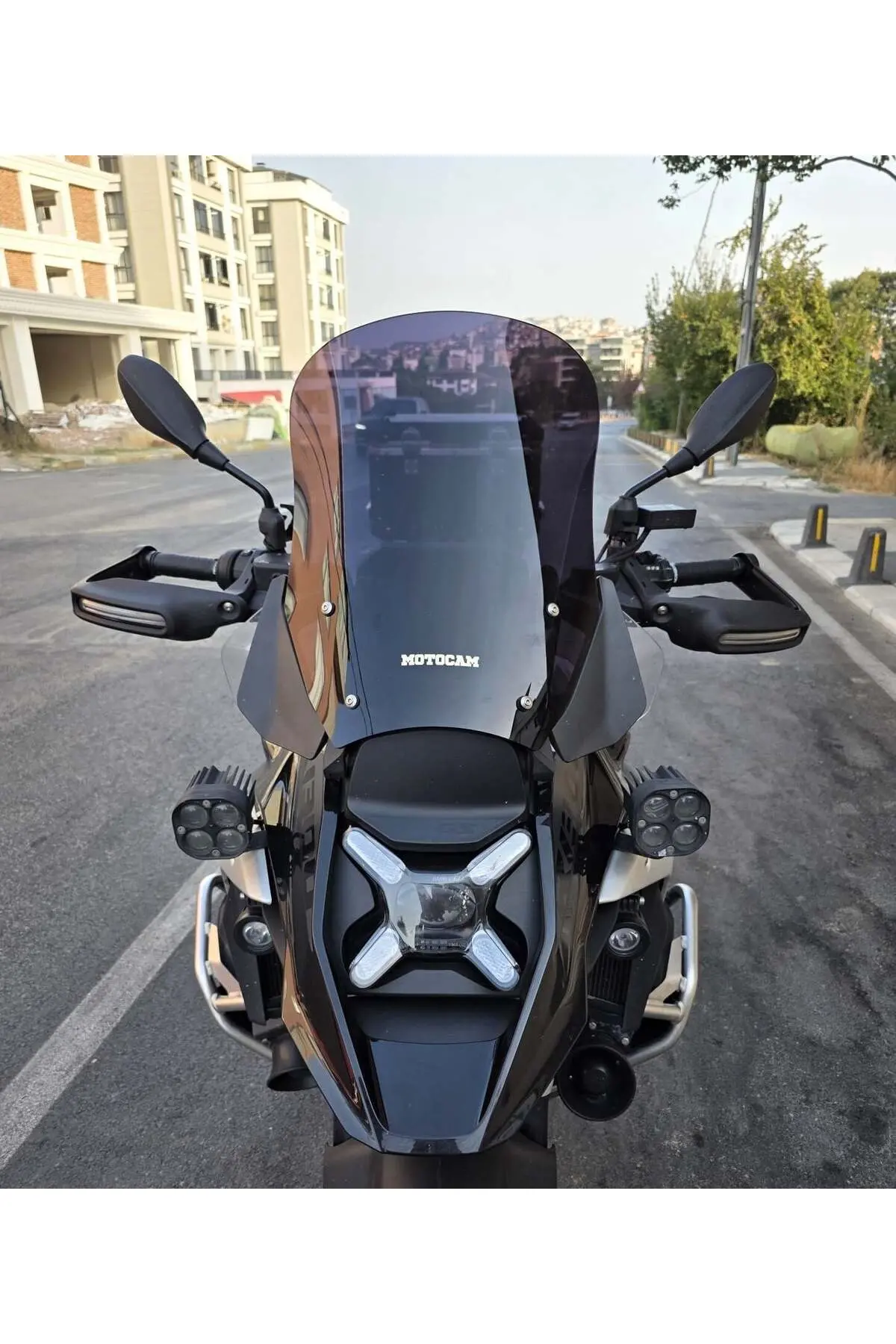 Bmw R 1300 GS Ön Cam 2023-2026 Model 48cm Siyah Renkli 4mm