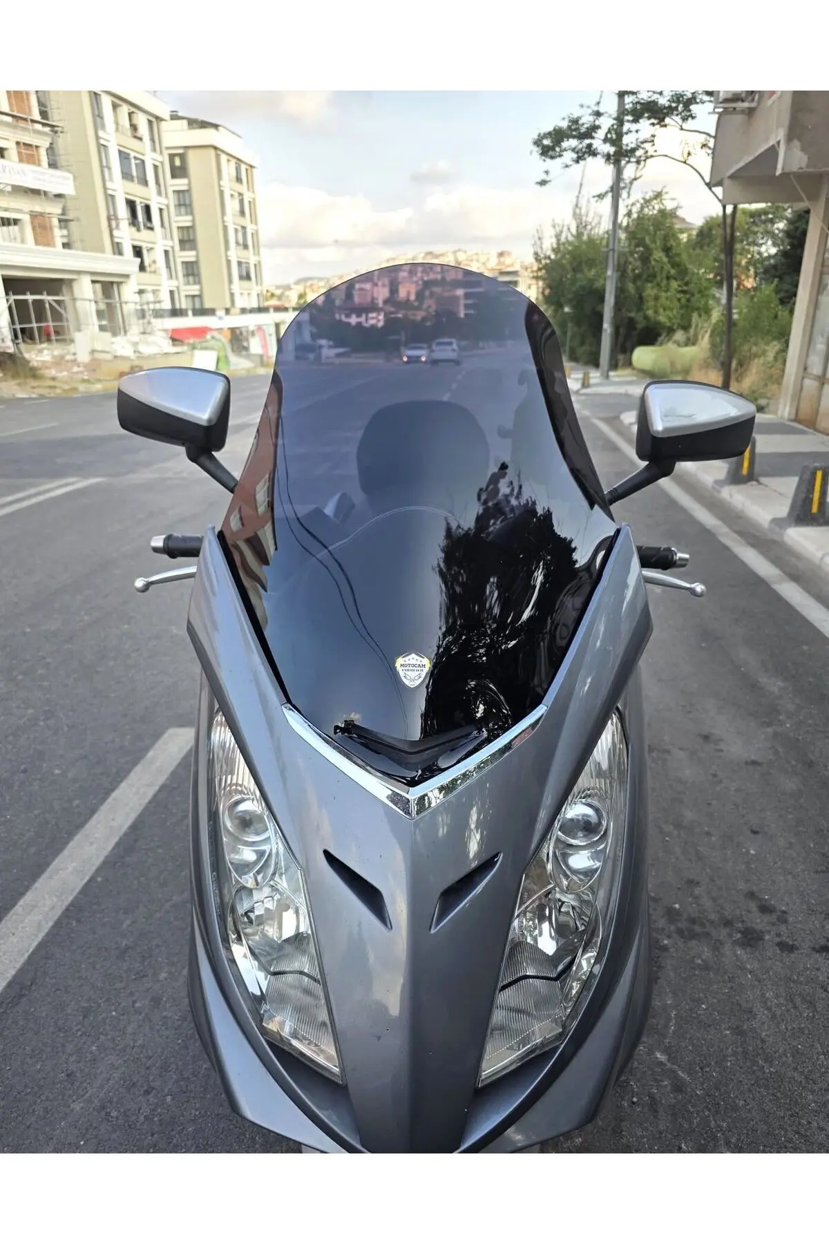 Peugeot Satelis Ön Cam 2006-2014 Model 63cm Siyah Renkli 4mm