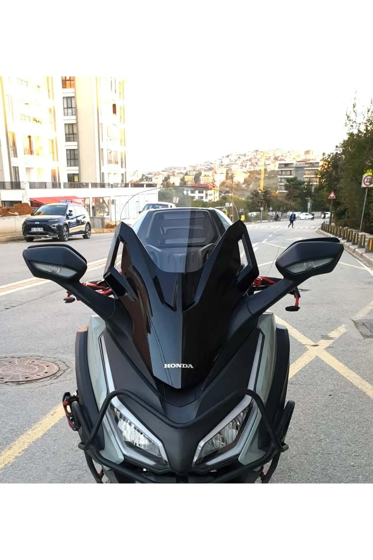 Honda Forza 250 Ön Cam 2021-2026 Model 47cm Şeffaf Renkli 4mm UZUN